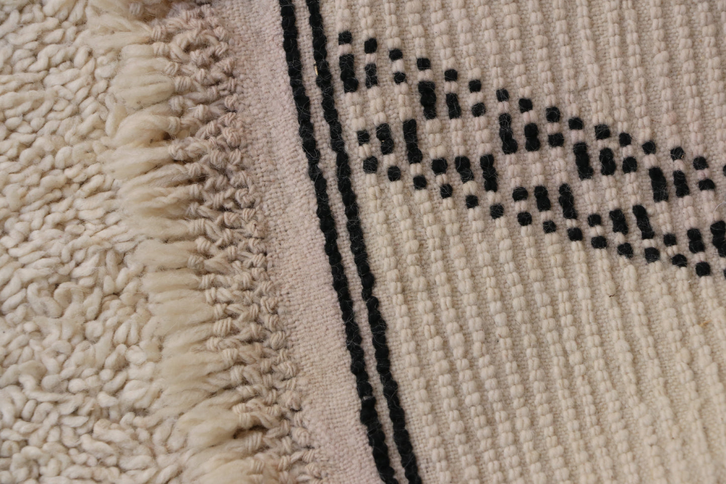 Beni Ourain Berber carpet Diamond 227x303 cm