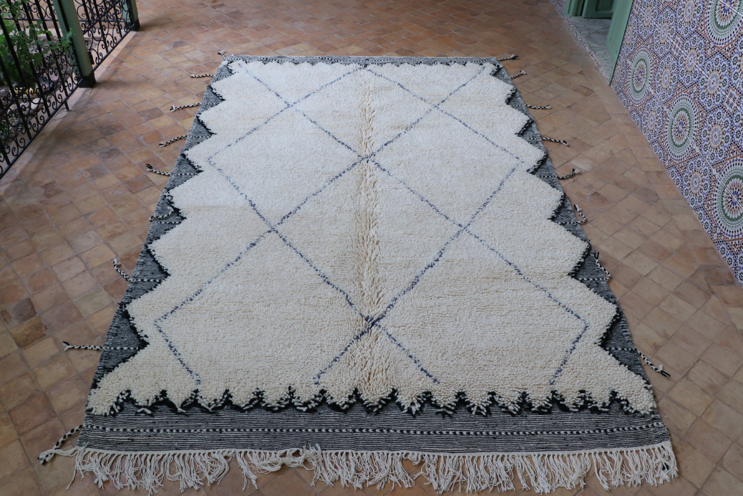 Beni Ourain Berber carpet Diamond 227x303 cm
