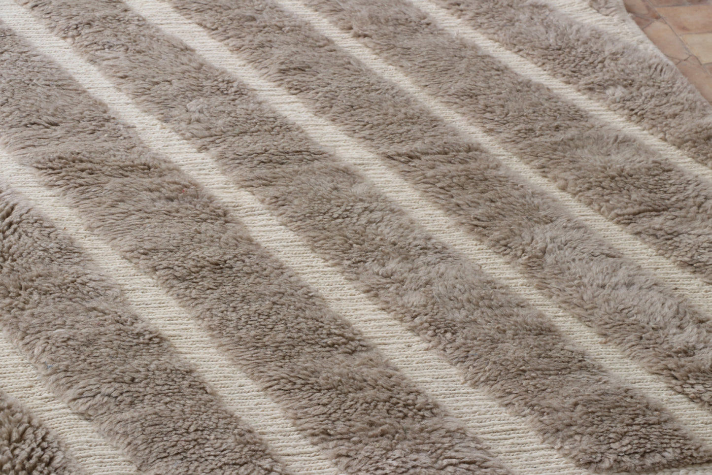 Beni Mrirt Berber Teppich Taupe 208x317 cm