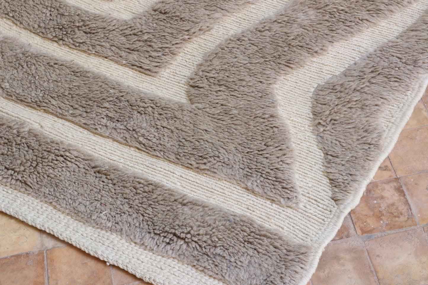 Beni Mrirt Berber Teppich Taupe 208x317 cm