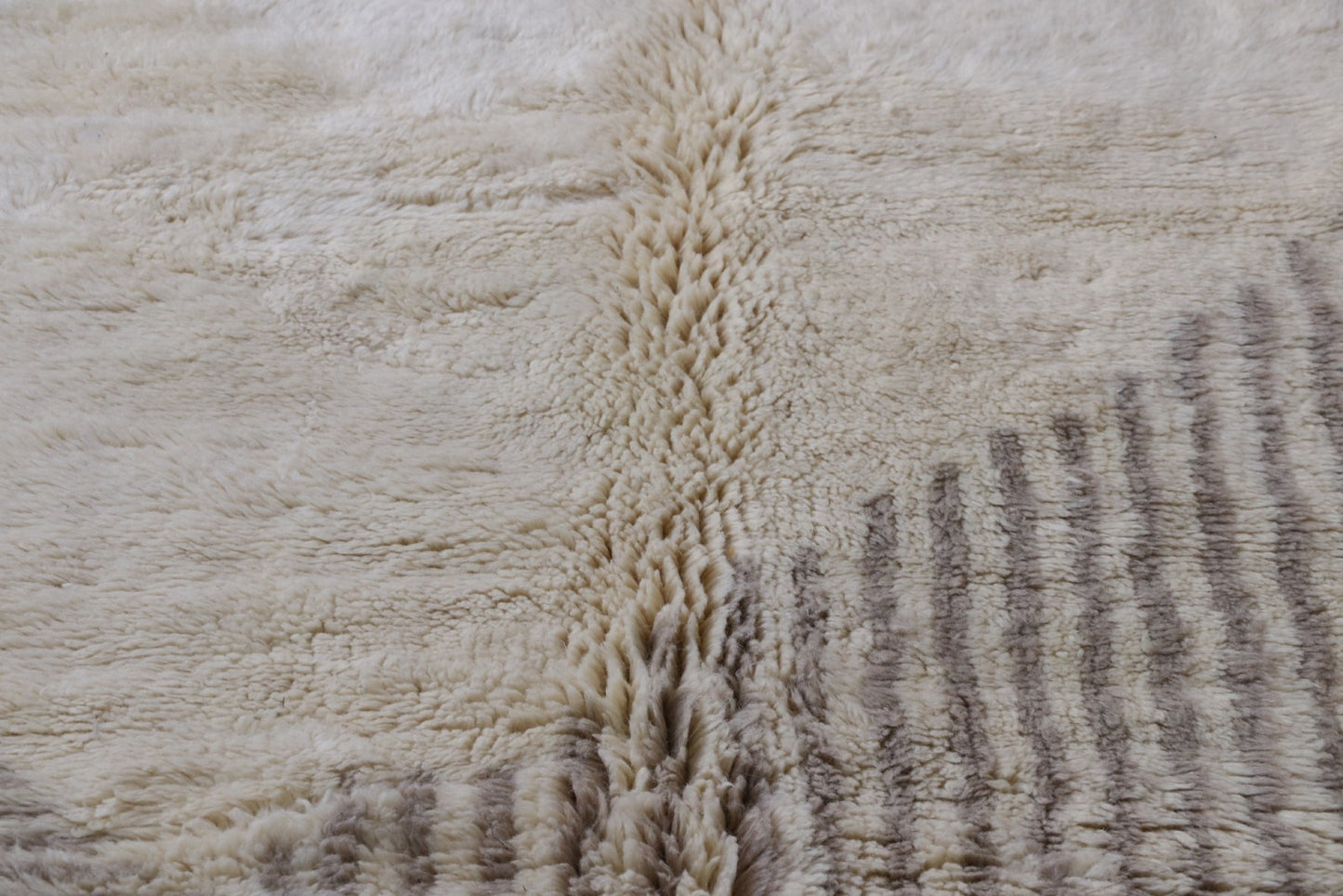 Beni Mrirt Teppich Beige Cream 238x307 cm