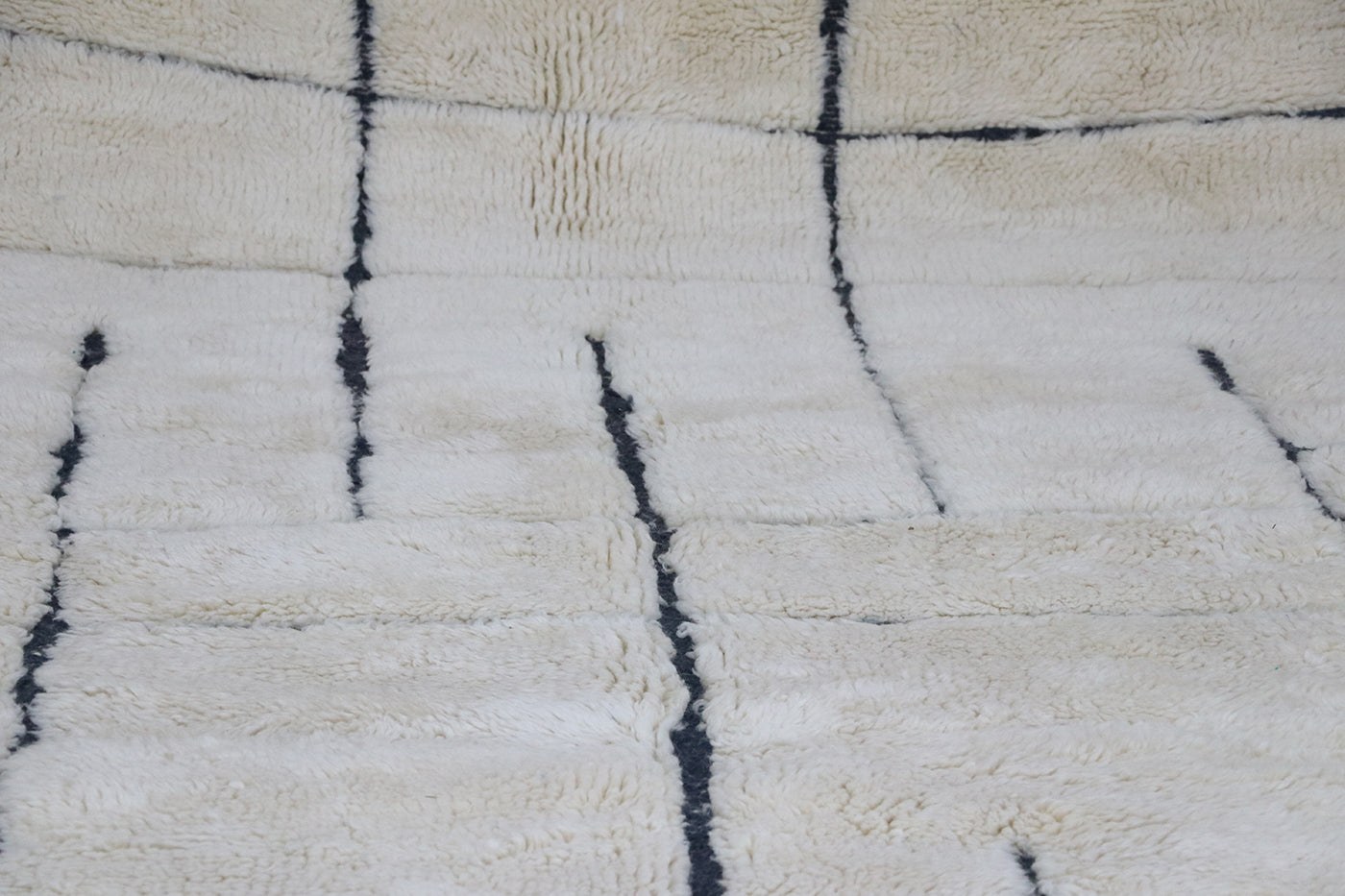 Beni Mrirt "Lines" ab 70x140 cm