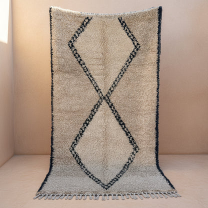 Beni Ourain Teppich zweifarbige Naturwolle aus Marokko