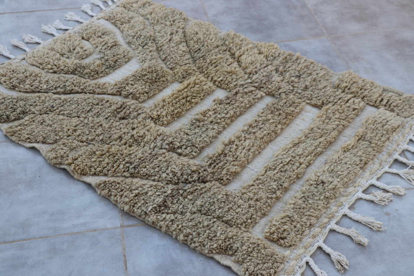 Boujaad Berber Teppich 92x131 cm graugrün