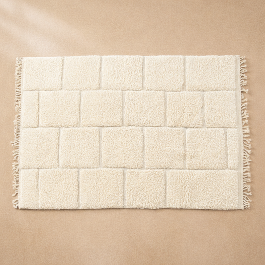 Cremefarbener Beni Ourain Teppich 172x223 cm