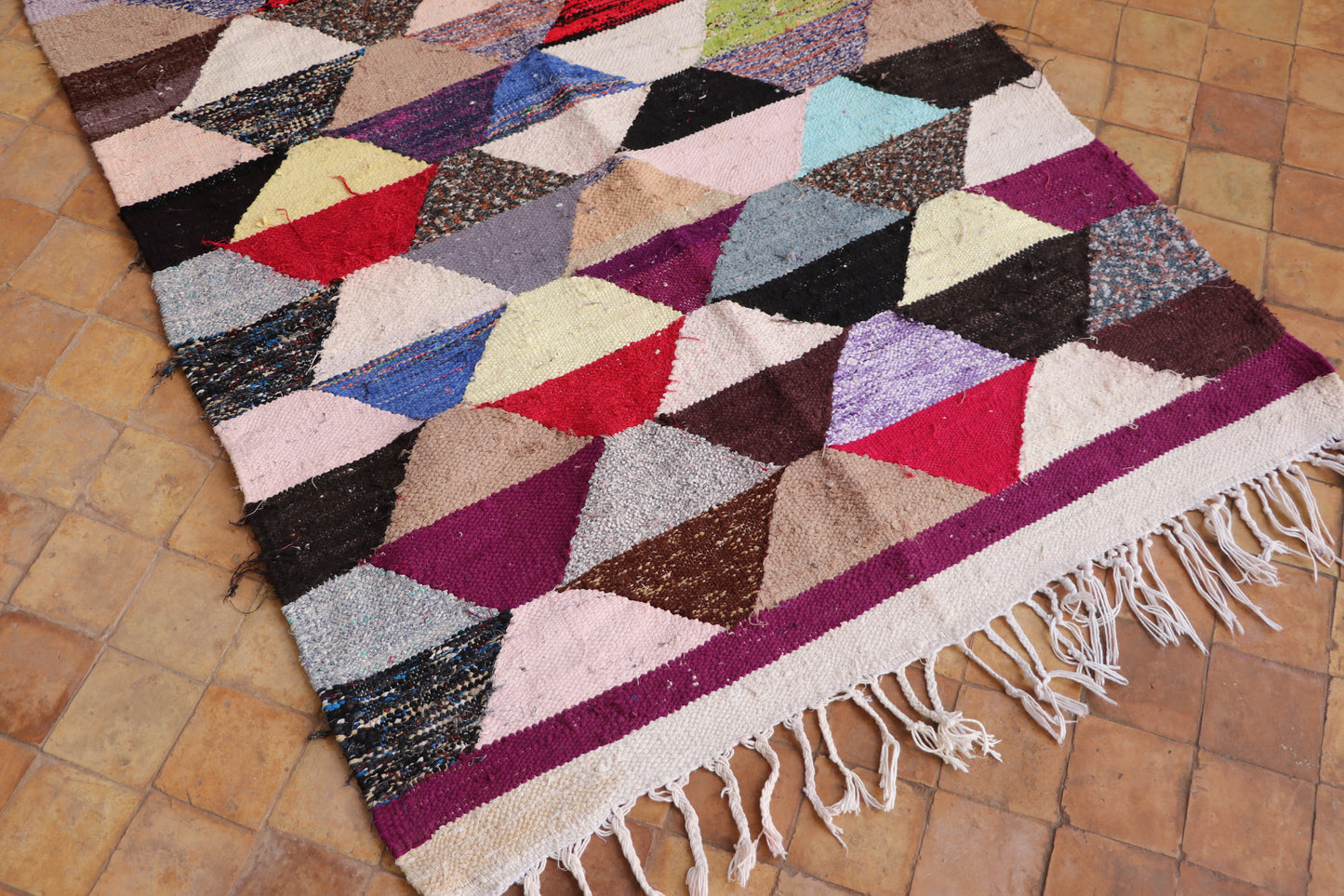 Zanafi kilim pink-black 79x118 in