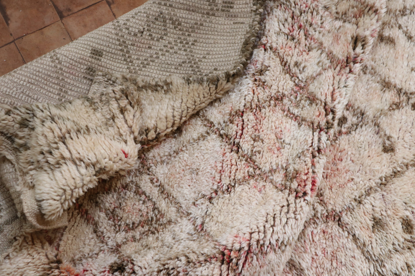 Vintage Beni Ourain Berberteppich 198x268 cm Rauten