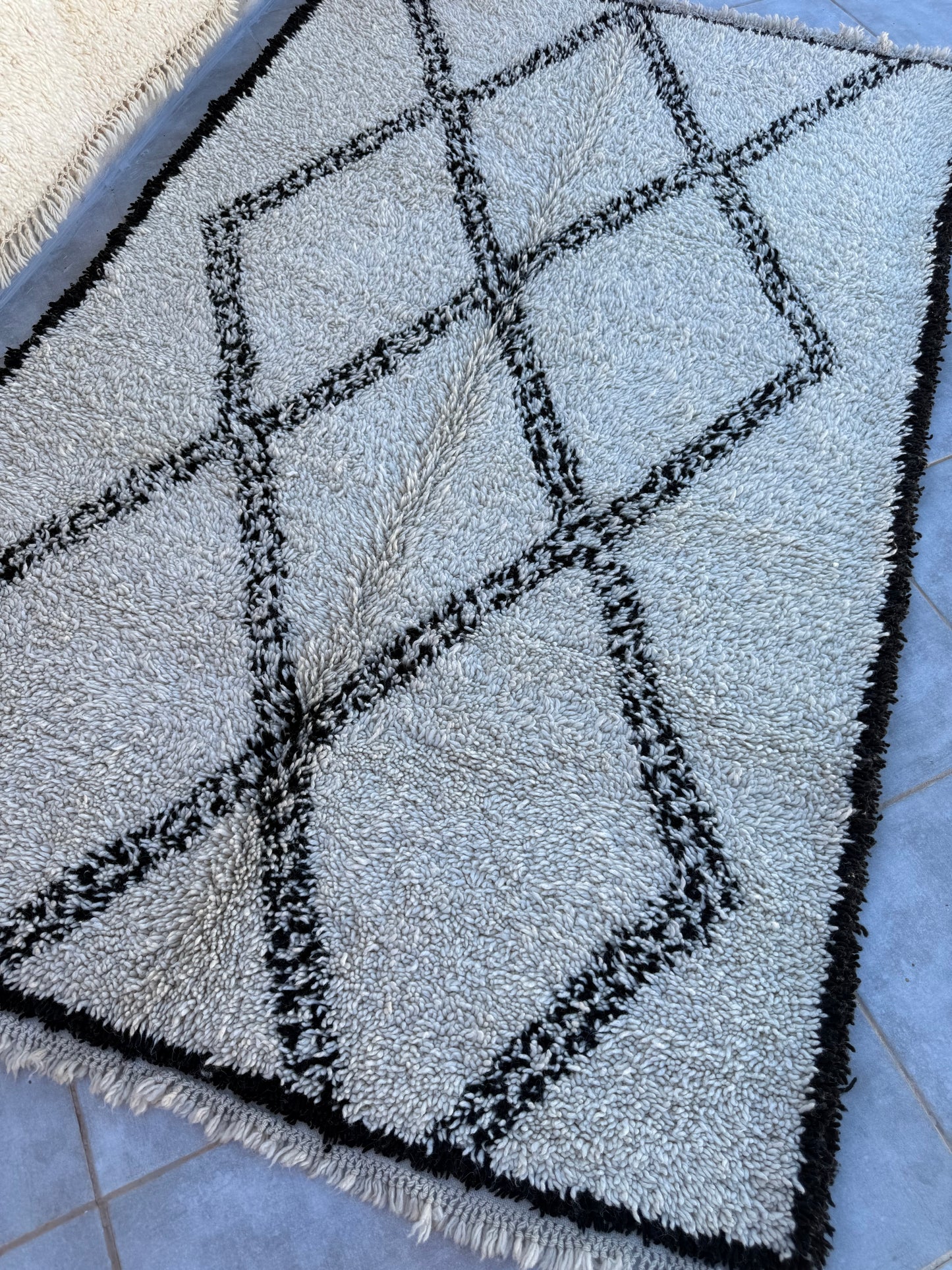 Beni Ourain Teppich 144x230 cm Vintage Muster