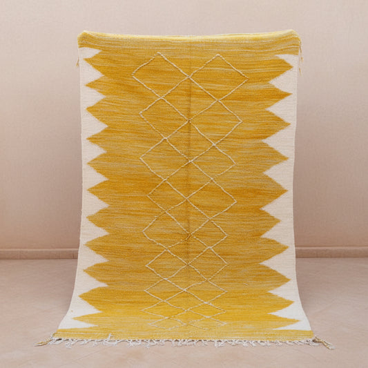 Zanafi kilim pink-black 79x118 in