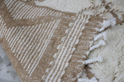 Marokkanischer Teppich Boujaad 166x272 cm