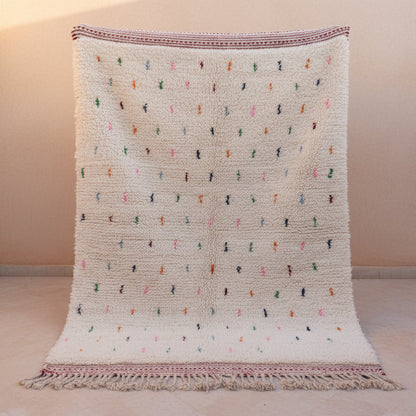 Azilal Teppich Happy Dots 156x210 cm