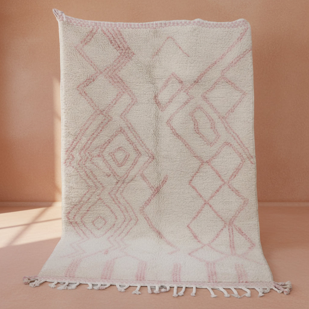 Marokkanischer Teppich weiß rosa Boujaad Teppich
