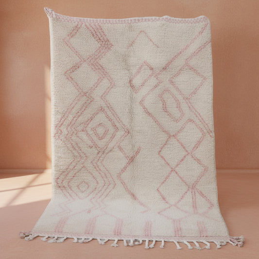Marokkanischer Teppich weiß rosa Boujaad Teppich