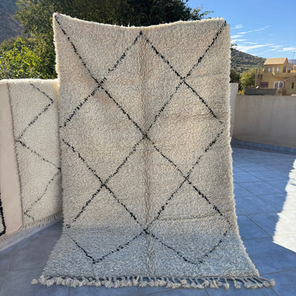 Originaler Beni Ouraini Teppich aus Marokko Schurwolle Rauten