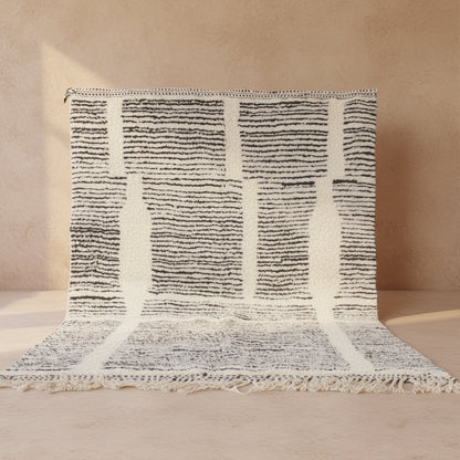 Original marokkanischer Berber Teppich in schwarz weiss Premium Qualitaet