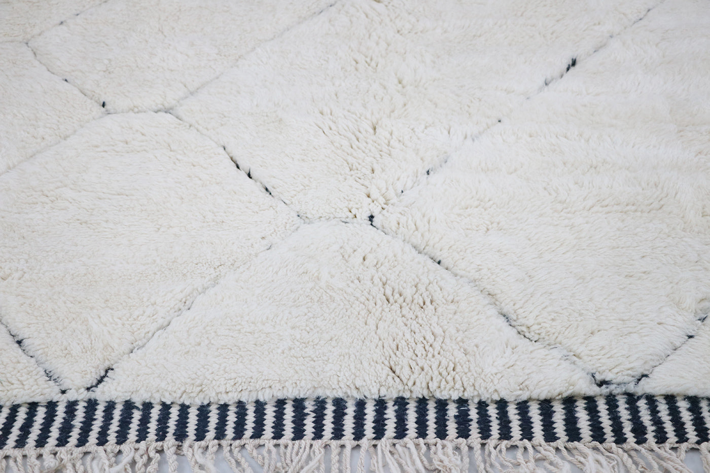 Beni Mrirt Teppich Diamant 205x305 cm