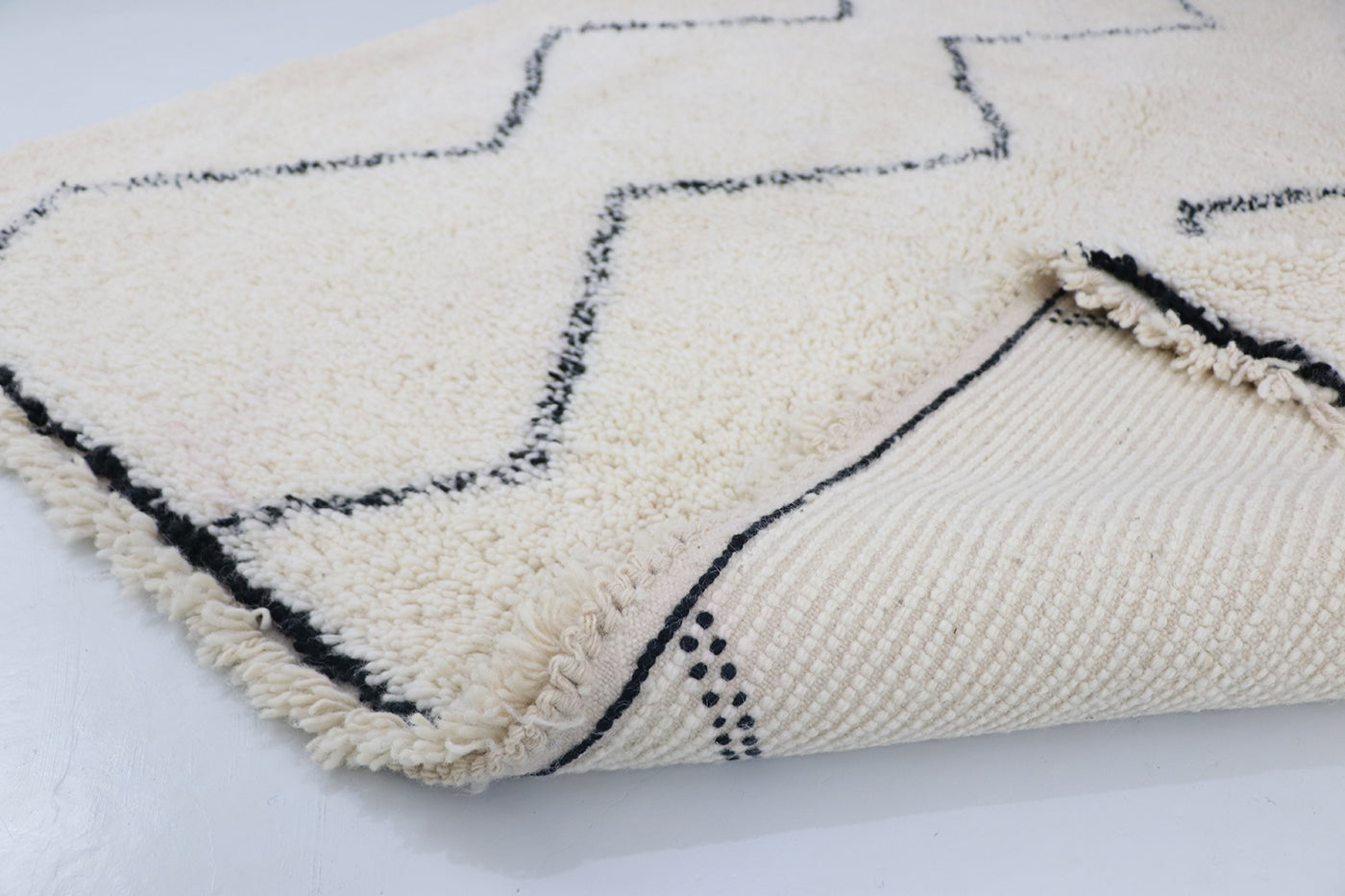 Beni Ourain Diamantmuster schwarz Wollteppich ab 60x90 cm