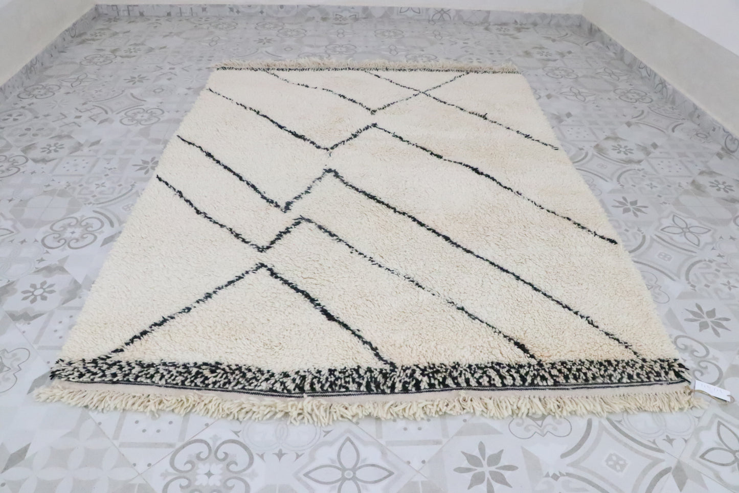 Beni Ourain Berber carpet Diamond 227x303 cm