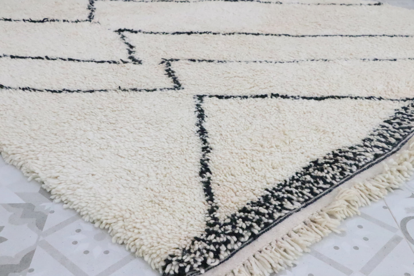 Beni Ourain Berber carpet Diamond 227x303 cm