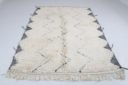 Beni Ourain zigzag lines and woven edge 61x92 in