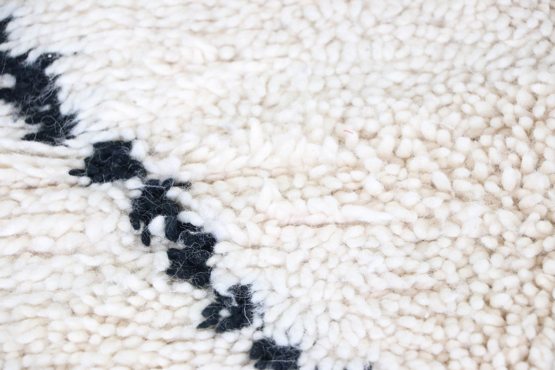 Beni Ourain Berber carpet 62x85 in