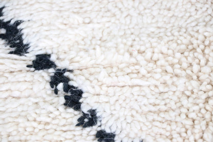 Beni Ourain Berber carpet 62x85 in