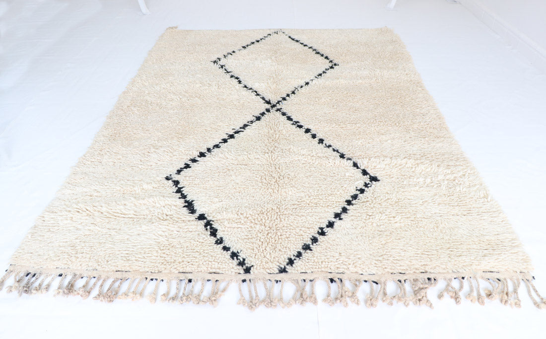 Beni Ourain Berber carpet 62x85 in