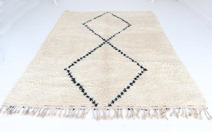 Beni Ourain Berber carpet 62x85 in