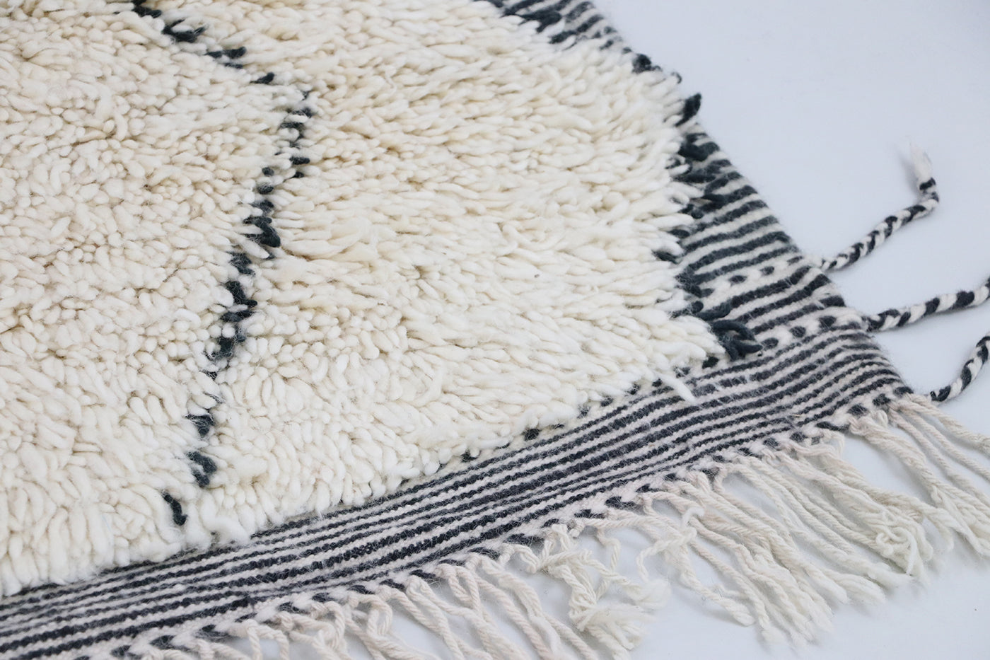 Berber carpet Beni Ourain Ithri from 60x90 cm