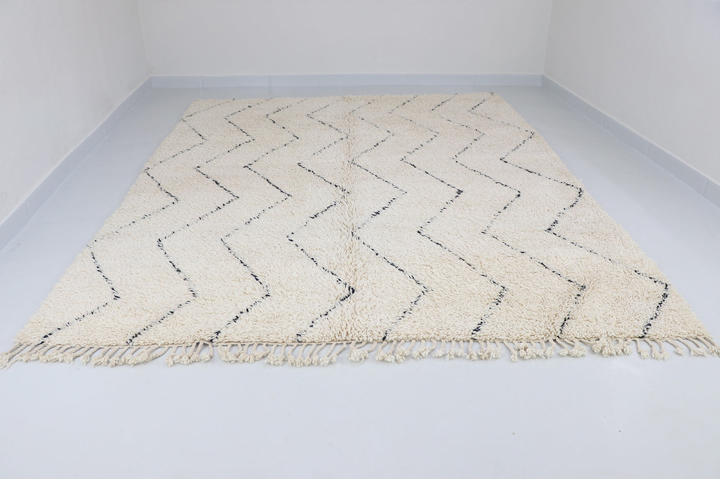 Beni Ourain zigzag pattern 246x310 cm
