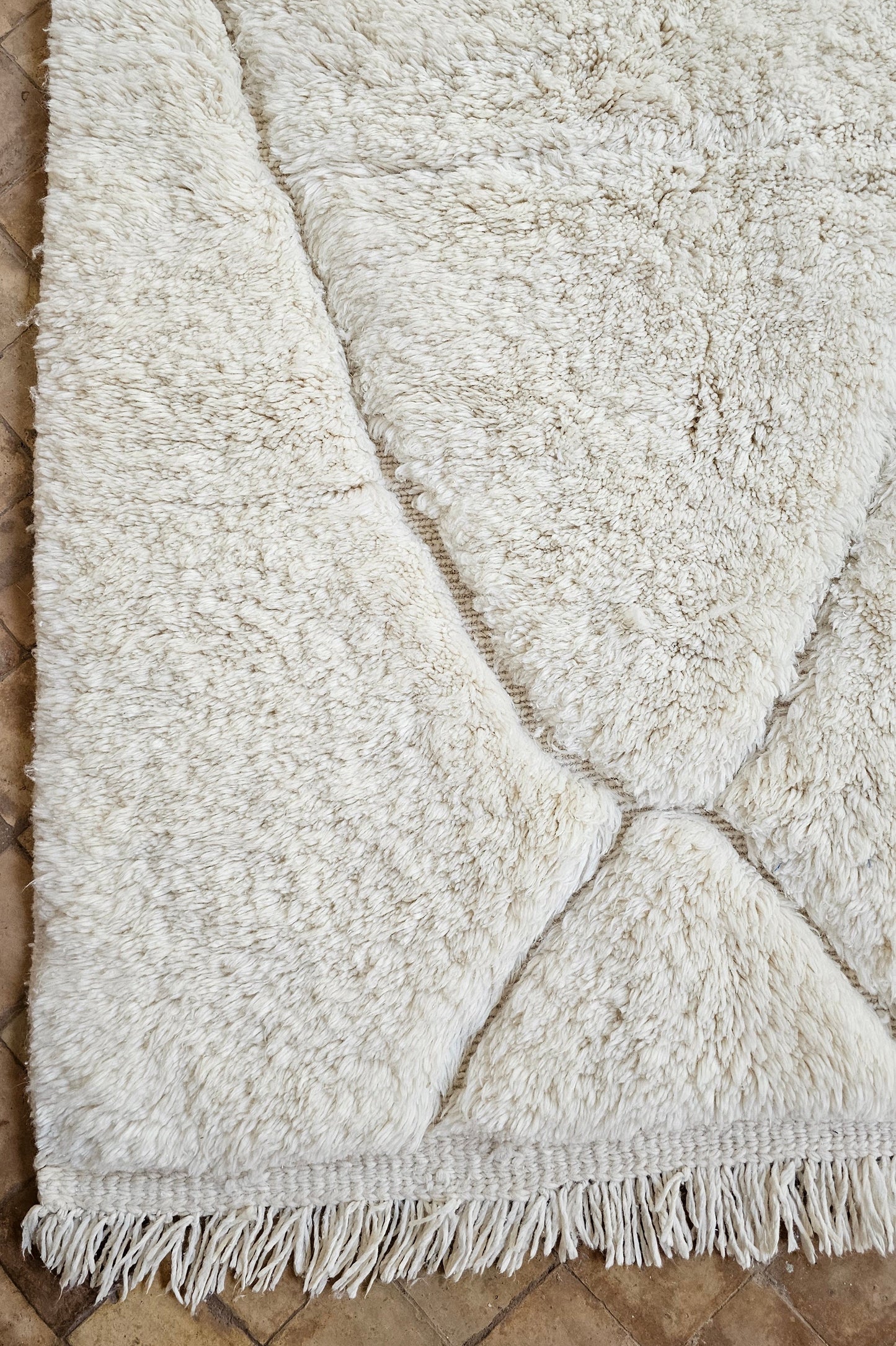 Beni Mrirt Teppich  175x252 cm uni Diamonds