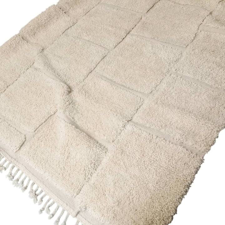 Cremefarbener Beni Ourain Teppich 172x223 cm