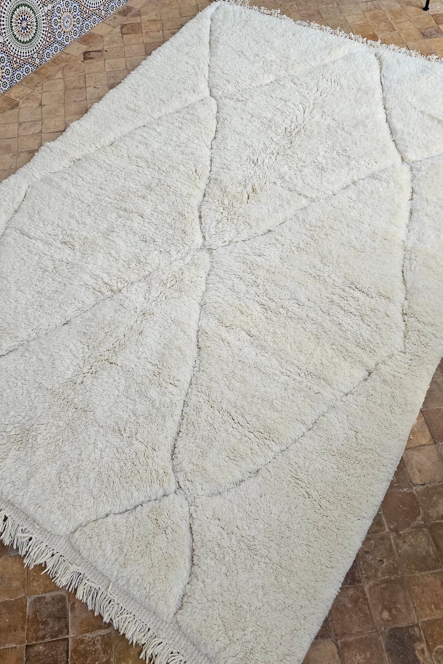 Beni Mrirt Teppich  175x252 cm uni Diamonds