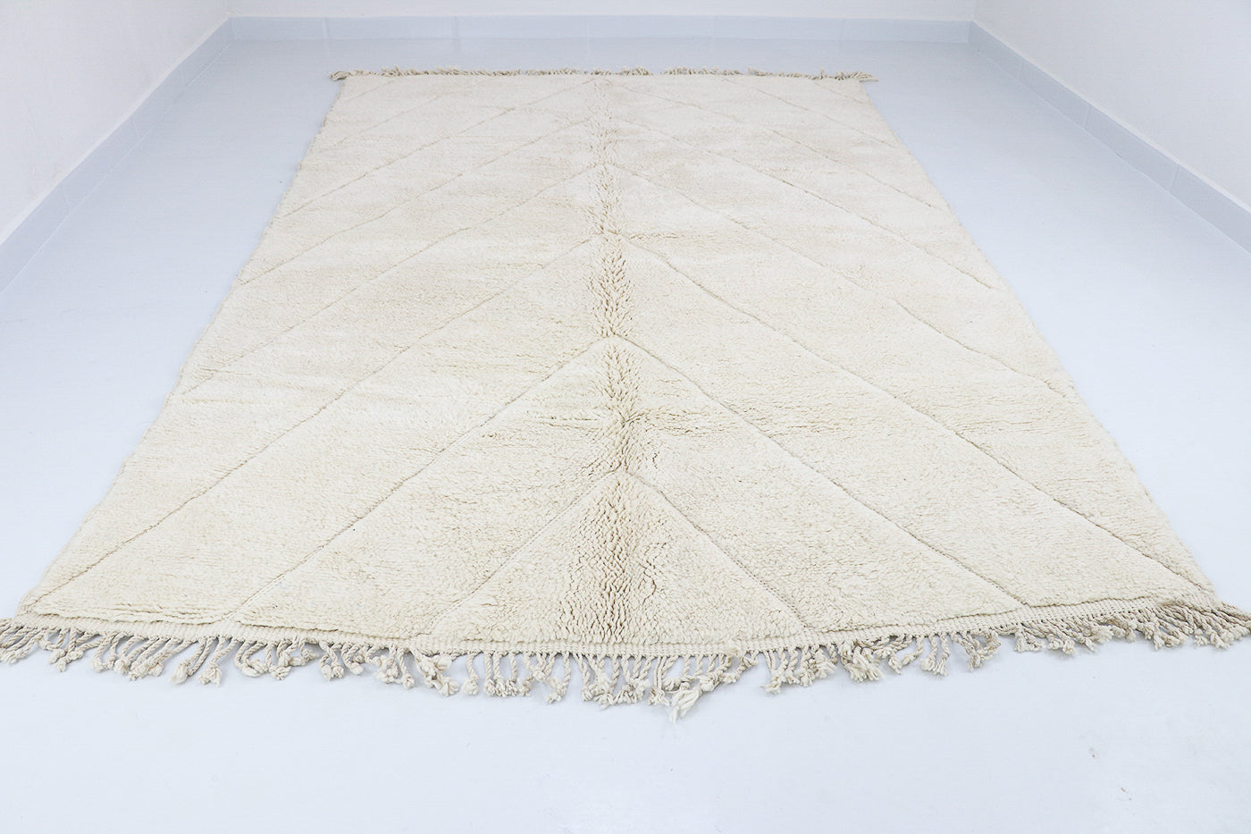 Berber carpet Beni Mrirt Triangle uni 82x120 in