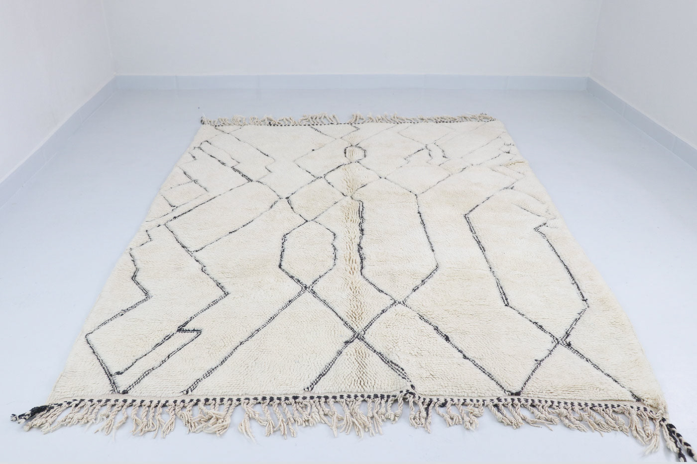 Beni Mrirt Berber carpet 185x225 cm