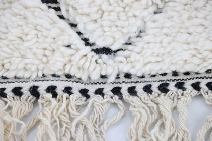Berber carpet Beni Ourain Idir from 60x90 cm