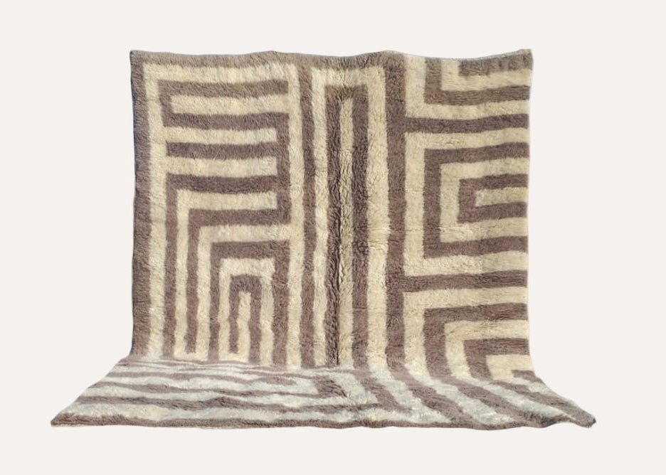 Beni Mrirt Rug Bold Natural Beige from 28 × 55 in