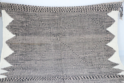 Zanafi kilim beige-black 195x313 cm