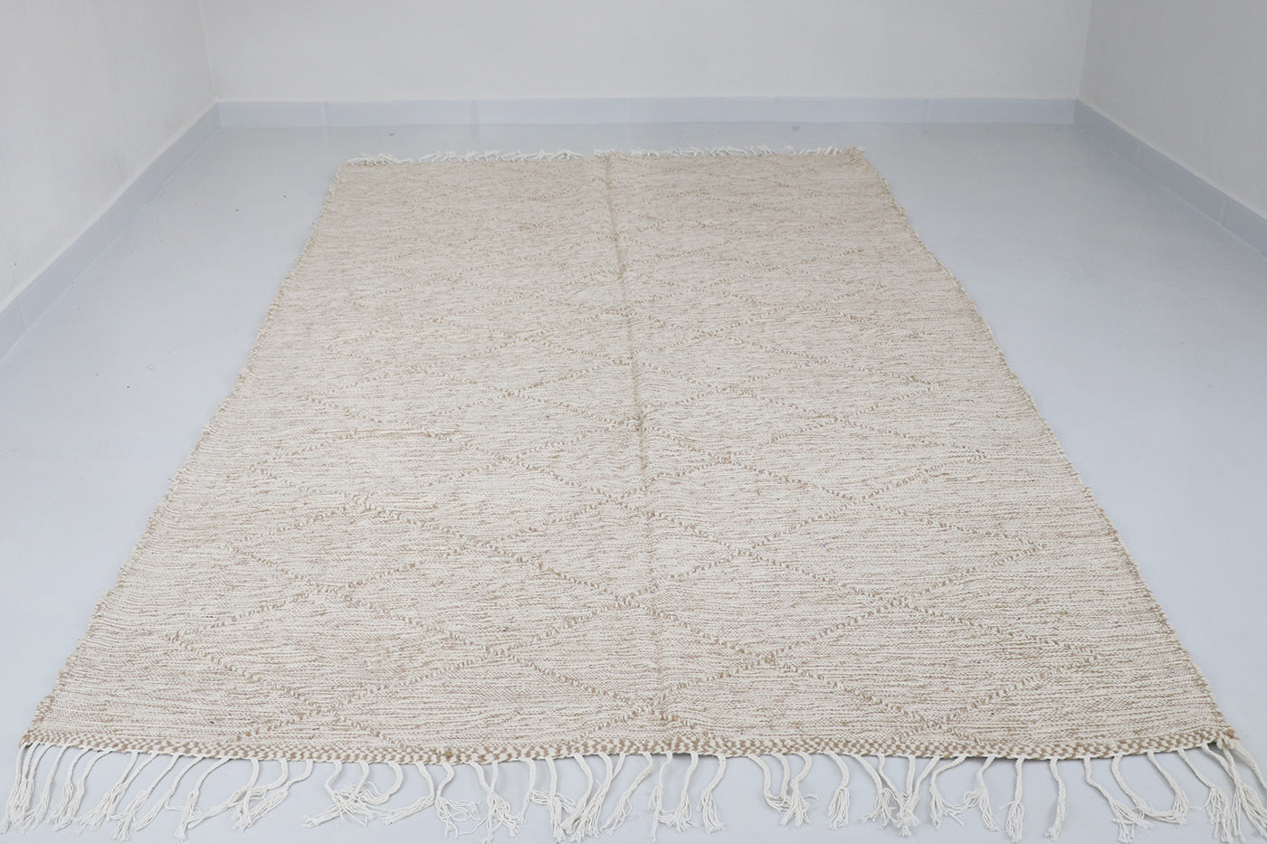 Zanafi kilim beige white 184x292 cm